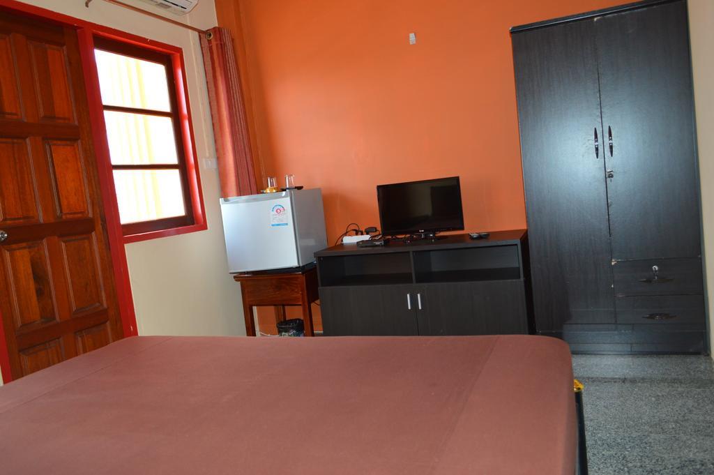 La Paillote Guest House Rayong Bilik gambar